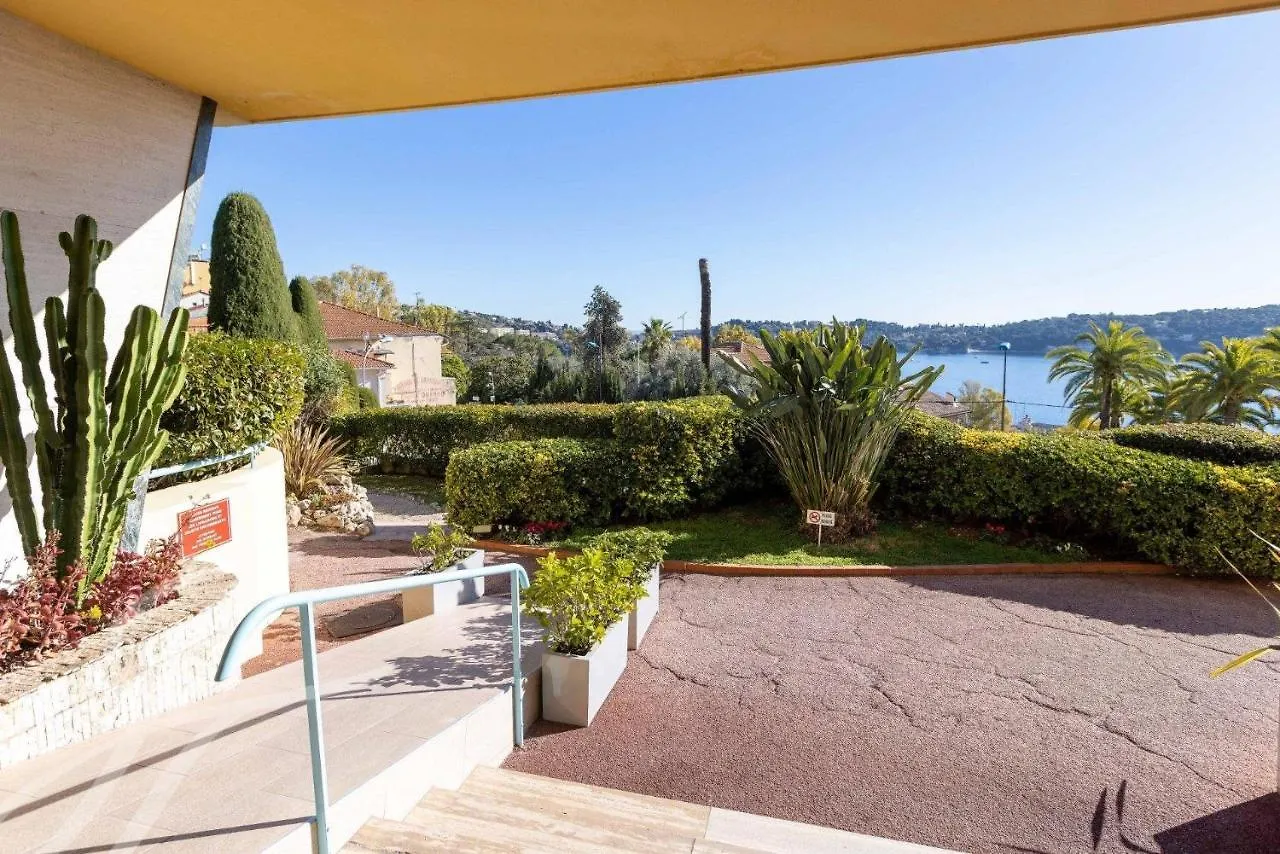 Luxury Top Floor Sea View Apartment In Villefranche Sur Mer